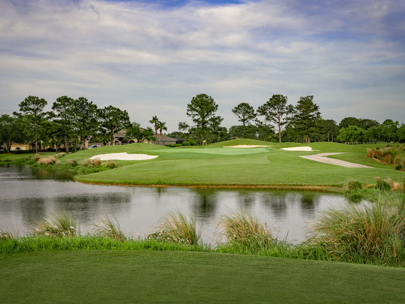 Peninsula Golf & Racquet Club